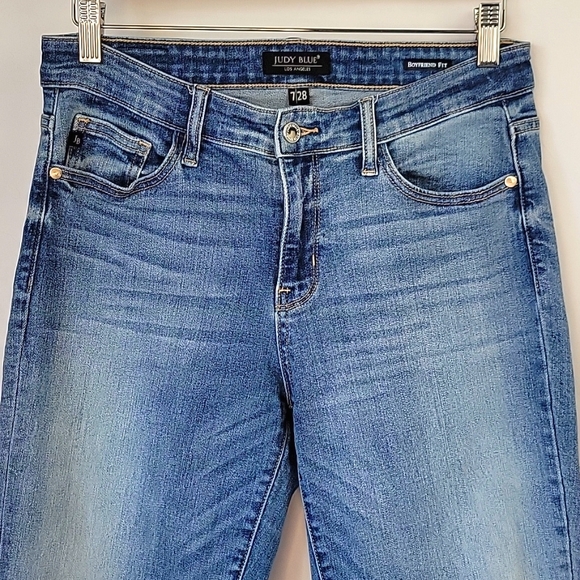 Judy Blue Boyfriend Fit Jeans Light Medium Wash Size 28 - Picture 4 of 15